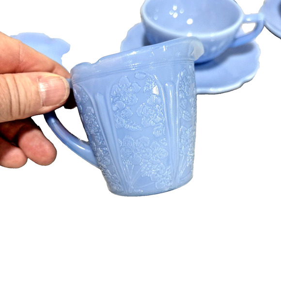 Delphite Blue Jeannette Child's Tea Set Cups Saucers Creamer Plates Lot 12 PCS - Picture 5 of 15